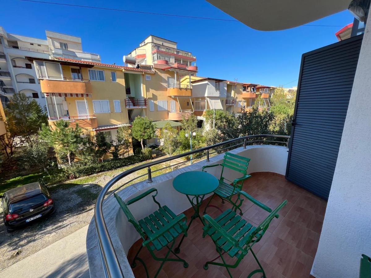 Gazi'S Apartament For Rent Golem  Exterior foto