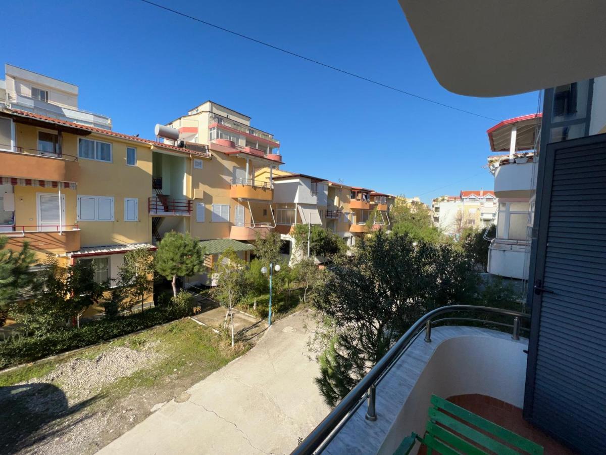 Gazi'S Apartament For Rent Golem  Exterior foto